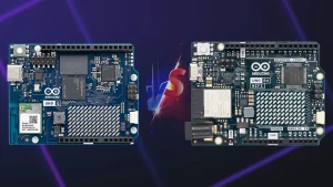 Arduino UNO Q vs Arduino UNO R4